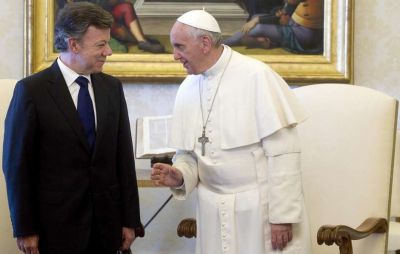 Para Santos la visita del Papa 