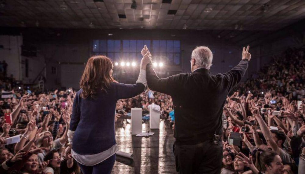De cara a octubre, Unidad Ciudadana quiere seducir a peronistas e independientes