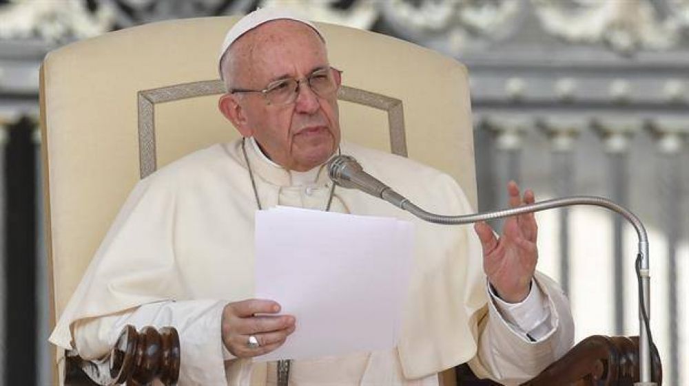 El papa Francisco cambiar a su embajador en la Argentina