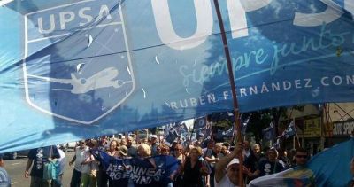 Abuso de autoridad: encarcelan a un trabajador por negarse a embarcar presos sin documentaci�n