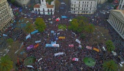 Miles de personas marcharon en todo el pa�s para que Santiago Maldonado aparezca con vida