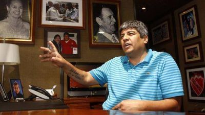 Moyano presiona por un paro antes de fin de a�o