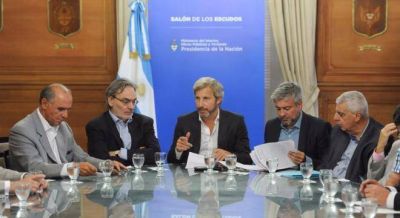 Exclusivo: Lopetegui quiere sacar Aysa al mercado para que tome deuda y financie obras