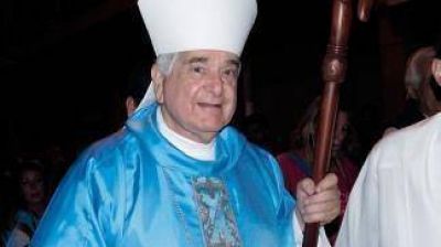 Francisco cambiar� a su embajador en la Argentina