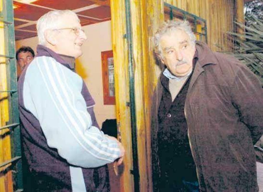 Malestar por las cr�ticas de Mujica