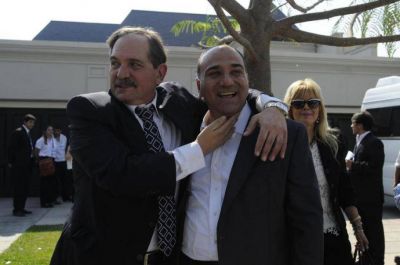 Los gastos personales de Alperovich subieron 350% entre 2015 y 2016