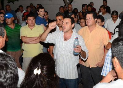 El gobernador destituy� a uno de los cabecillas de los polic�as �sediciosos�