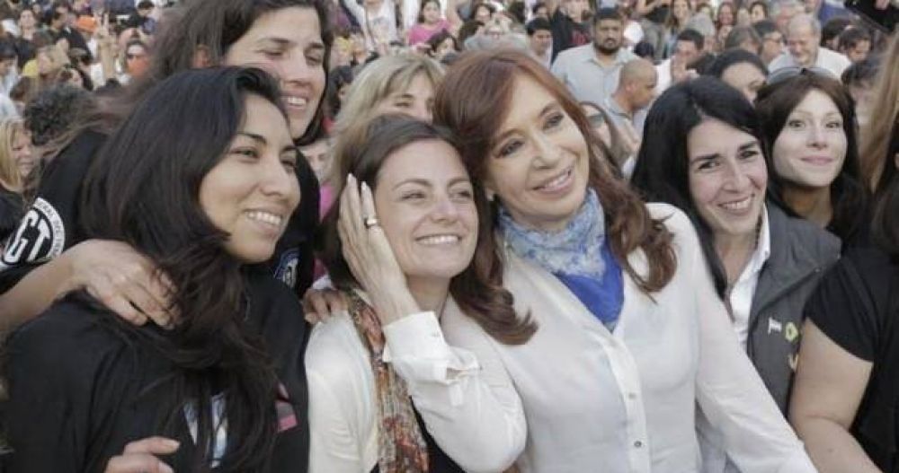 Ms de mil mujeres sindicalistas debatieron la agenda de gnero y se reunieron con CFK