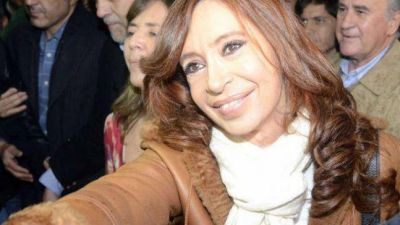 Conurbano: CFK relanza la campa�a con m�s contacto cara a cara