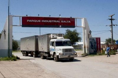 El Gobierno presenta la Ley de Promoci�n para la Generaci�n de Empleo