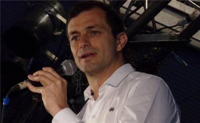 Bucca reconoci� errores y anunci� la oficina h�drica
