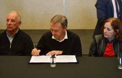 Schiaretti inaugur� planta reductora de gas en R�o Cuarto