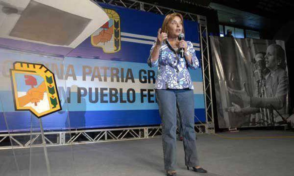 "Chiche" Duhalde: "Le dir�a a Cobos que mantenga mayor silencio"