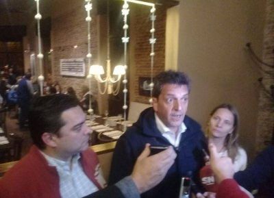 Massa pas� por Ramallo con mucho di�logo con vecinos