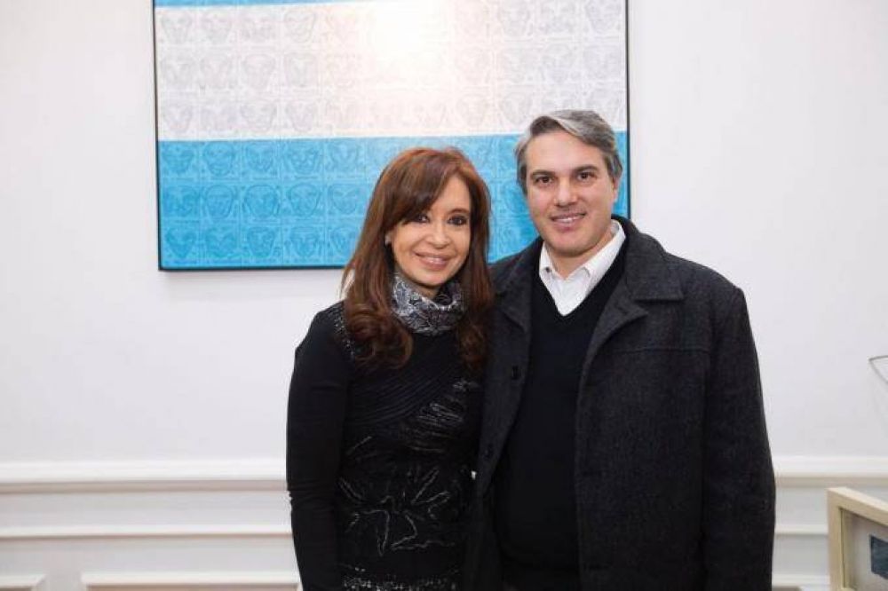 Cristina agranda su armado en el interior: se reuni� con el ex intendente de Chacabuco
