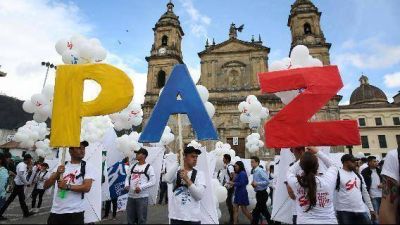 El Papa en Colombia para salvar la frágil paz