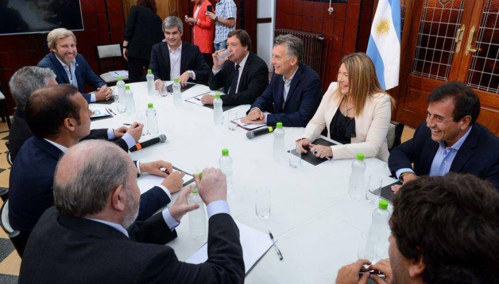 El Gobierno convoc� a gobernadores de la Patagonia por la aparici�n de Santiago Maldonado