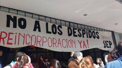 Denuncian un plan de despidos y ajuste del Ministerio de Educaci�n bonaerense