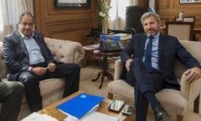 Julio Mart�nez recorri� los despachos de Casa Rosada