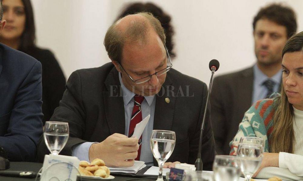 Las cuentas p�blicas de la provincia siguen con d�ficit