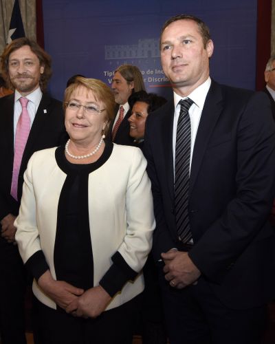 Comunidad Jud�a de Chile presente en la firma de Ley contra la Incitaci�n a la Violencia
