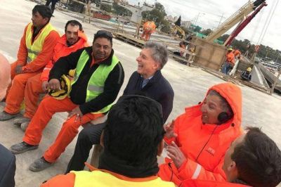 El backstage de la visita de Macri a Lomas: protestas y un enorme despliegue policial