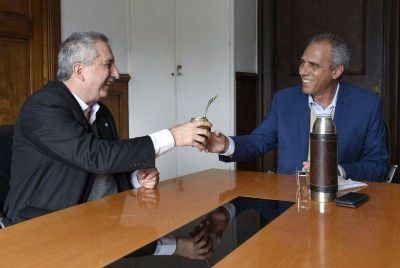 Avanzan las gestiones para la construcci�n de puentes que unan Misiones con Brasil