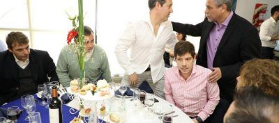 Ferraresi particip� del tradicional almuerzo en la Uni�n Industrial de Avellaneda