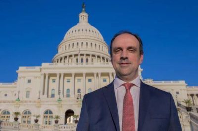 Fruct�fera misi�n del intendente Jos� Corral en Washington