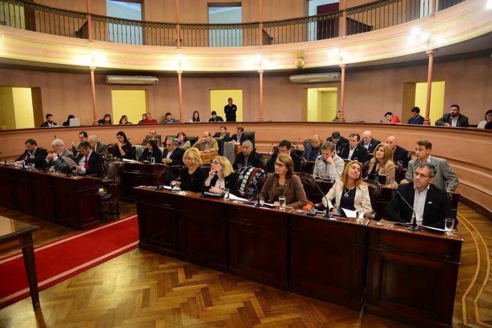 El Bloque de Diputados del PJ repudi� las declaraciones �irresponsables� y �discriminatorias� de Bahler 