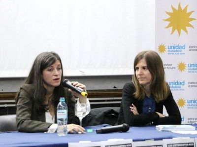 Vallejos y Raverta convocaron a �ponerle un freno al ajuste de Macri, Vidal y Arroyo�