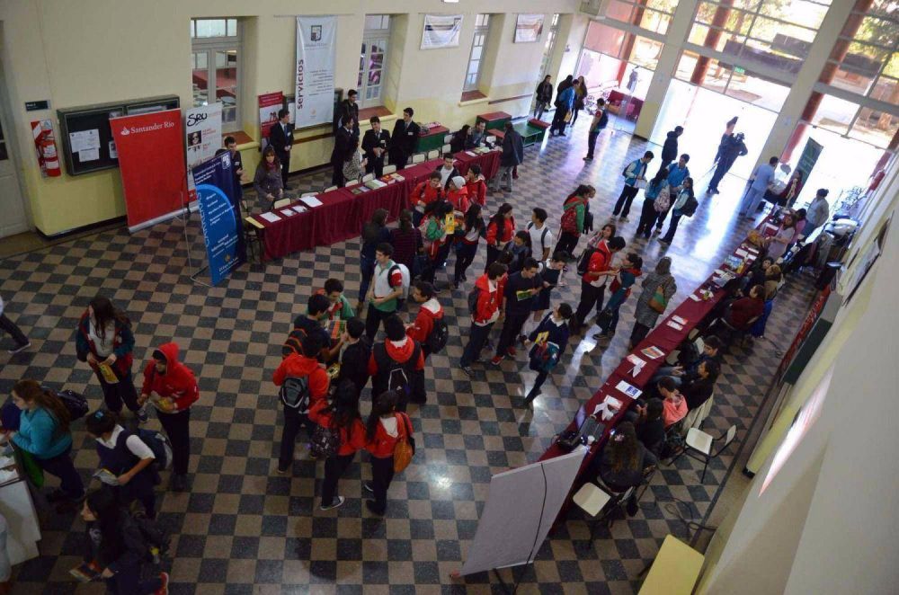 Hay casi 300 propuestas educativas para el 2018