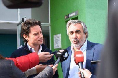 Fern�ndez ratific� l�neas de acci�n de su gobierno durante la visita de S�nchez Zinny: Salud y Educaci�n