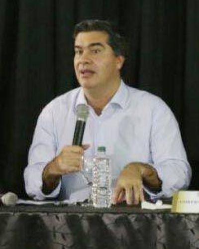Capitanich propuso trabajar en unidad y no ceder ante presiones del gobierno nacional