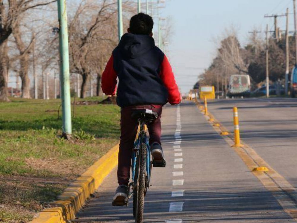 Avanza la bicisenda local