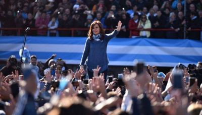 Cristina Kirchner: �Ganemos juntos esta elecci�n�