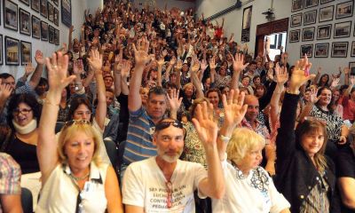 Vidal eval�a cambiar la empresa bahiense que controla el ausentismo docente: Consultar� a los gremios