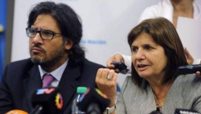 El Gobierno apunta a siete gendarmes por la desaparici�n de Santiago Maldonado