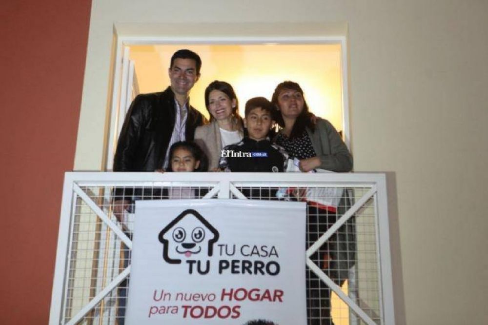 Urtubey entreg� viviendas a 96 familias salte�as en barrio El Huaico