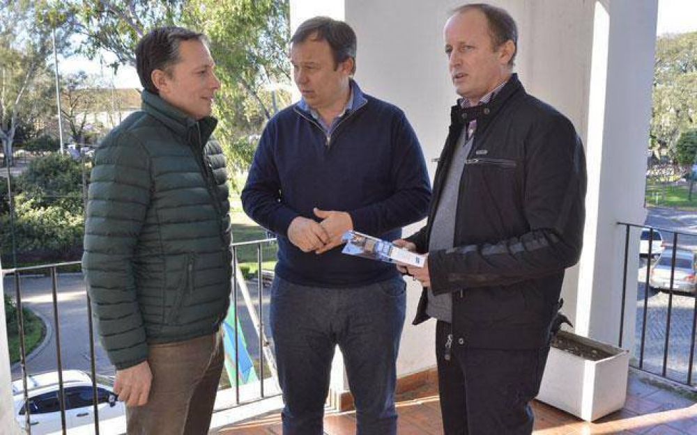 Intendentes de la Regi�n se reunieron para avanzar en un plan h�drico
