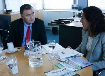 El intendente se reuni� con la vicepresidenta de la C�mara de Industria y Comercios Argentina-Alemana