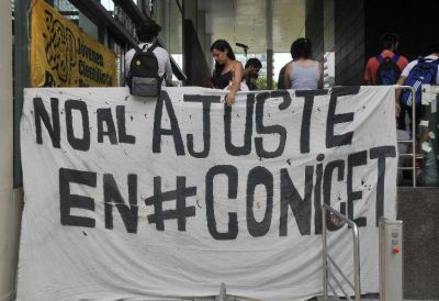 Cient�ficos continuar�n la toma del Conicet por la falta de respuestas del Estado