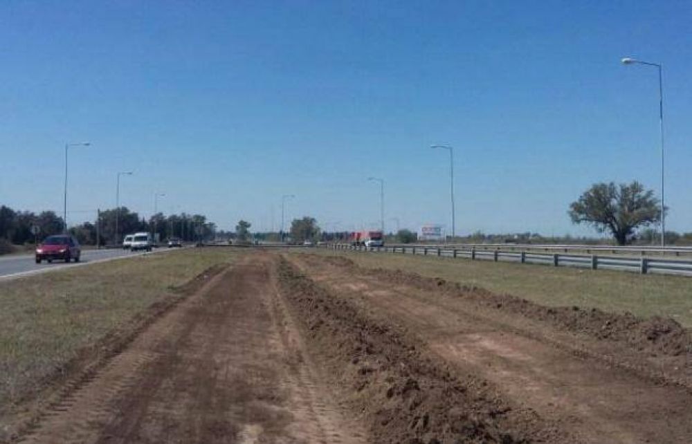 Comenz� la ampliaci�n de la autopista C�rdoba-Carlos Paz