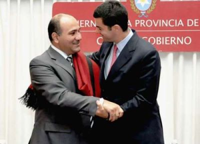 Seg�n Clar�n, el 23 de octubre Urtubey lanza su candidatura presidencial