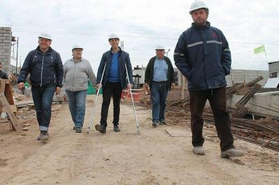 Mart�n supervis� junto a Guillermo Vi�uales el avance de la Estaci�n de Bombeo