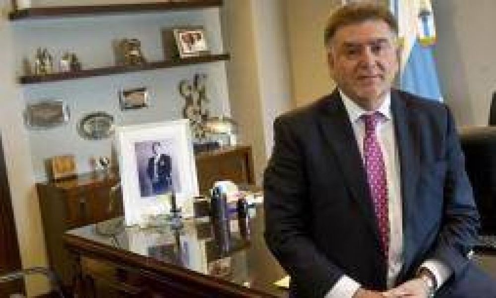 Se adelanta la visita del actual titular de Vivienda macrista