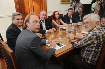 Las modificaciones a la ley de responsabilidad fiscal, un nuevo condimento a las paritarias