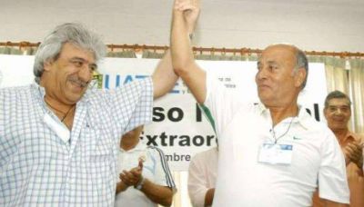 El sucesor del Momo Venegas respald� al Gobierno y dispar� contra la CGT