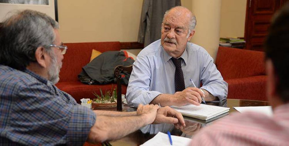 Por pedido de Manzur, el gobierno provincial descarta un nuevo aumento en la tarifa de la luz