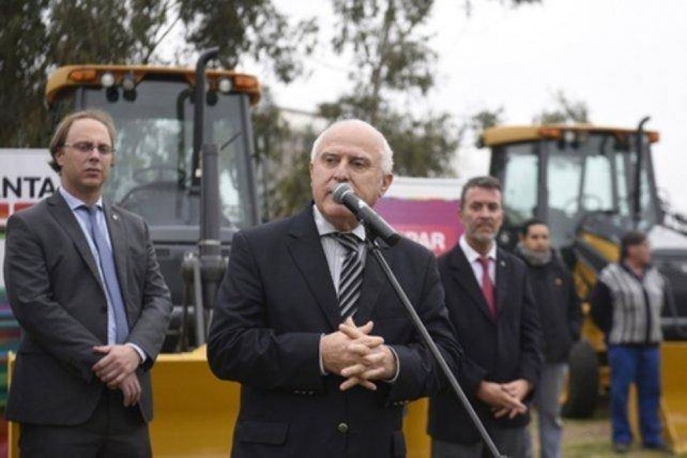 Lifschitz se quej� porque la Naci�n no prev� pagarle la deuda a Santa Fe